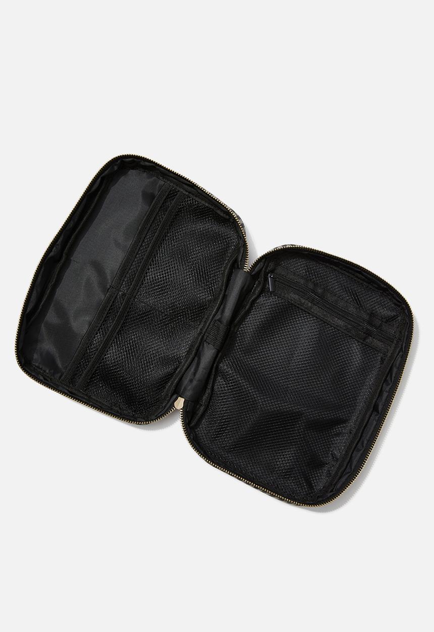 Typo - Collegiate Utility Case - black