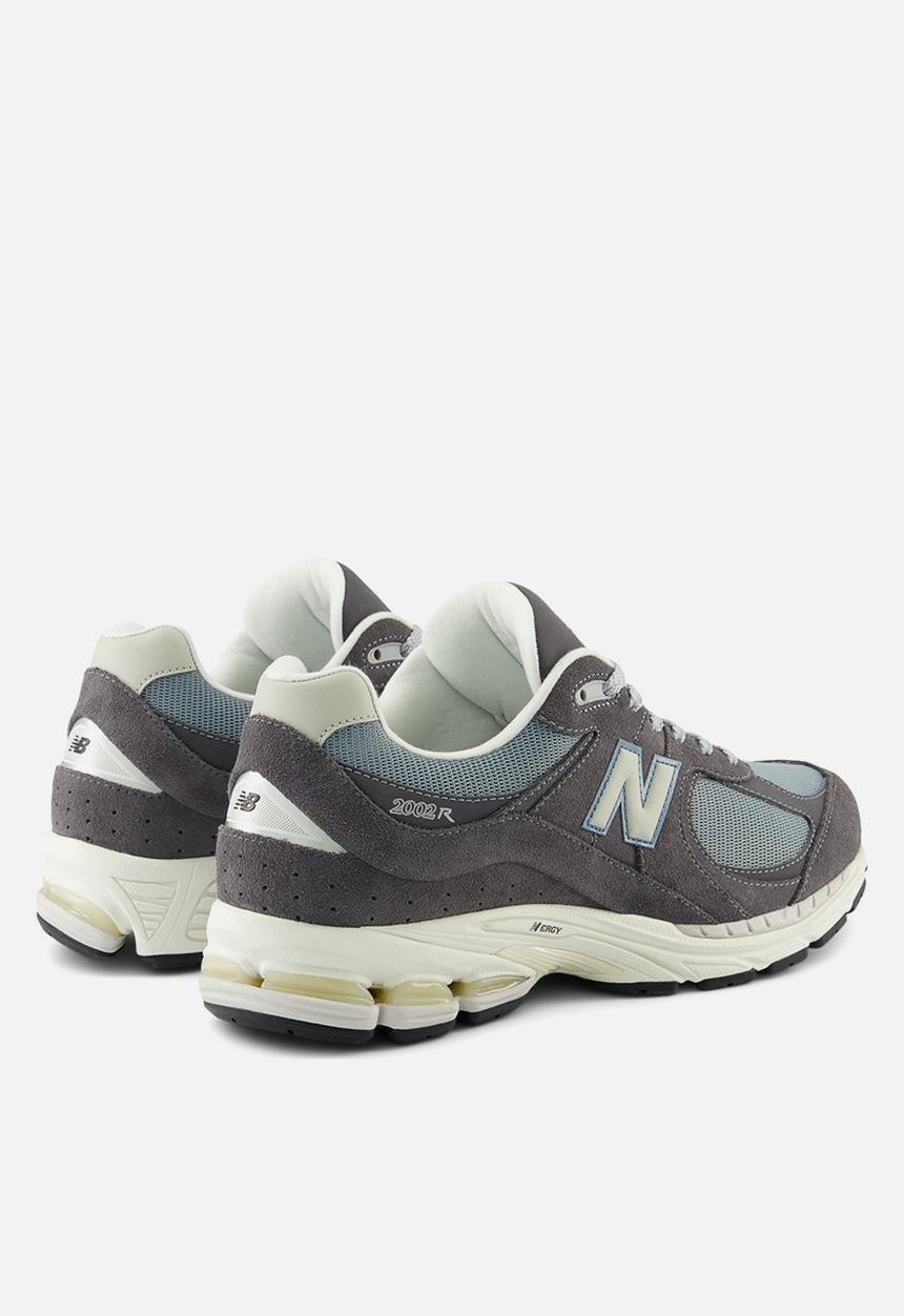 New Balance  - 2002R - Magnet