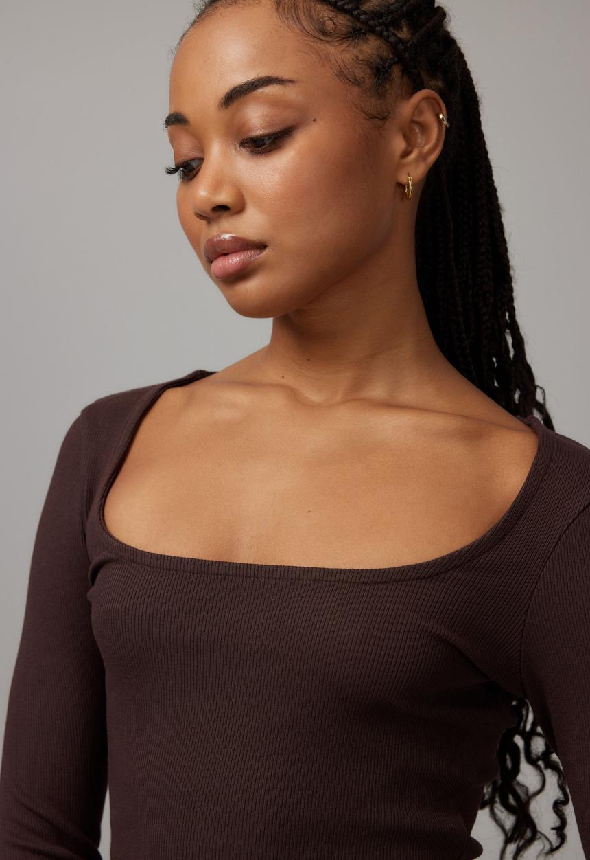 Factorie - Maddie crop long sleeve - rich choc