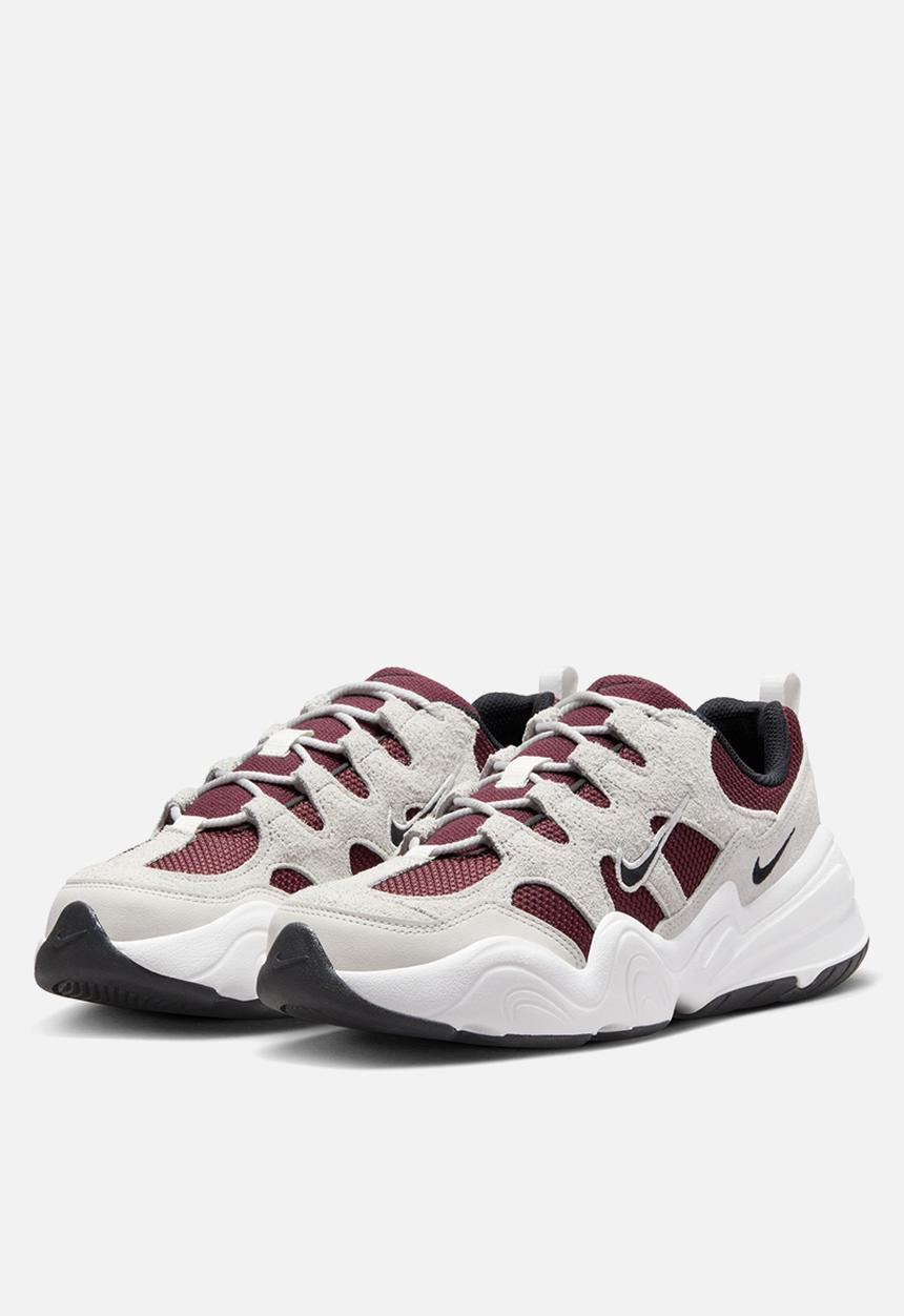 Nike - Nike Tech Hera