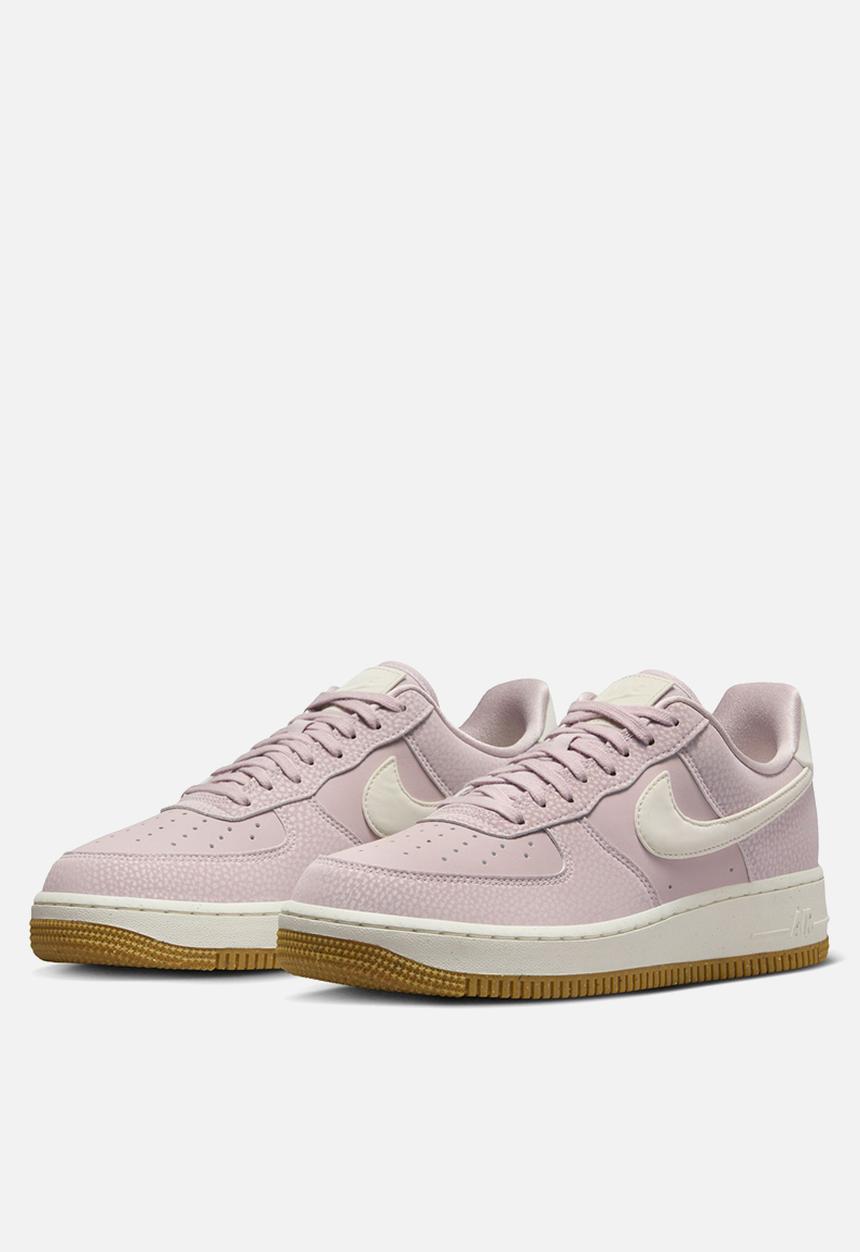 Nike - Nike Air Force 1 '07 Next Nature