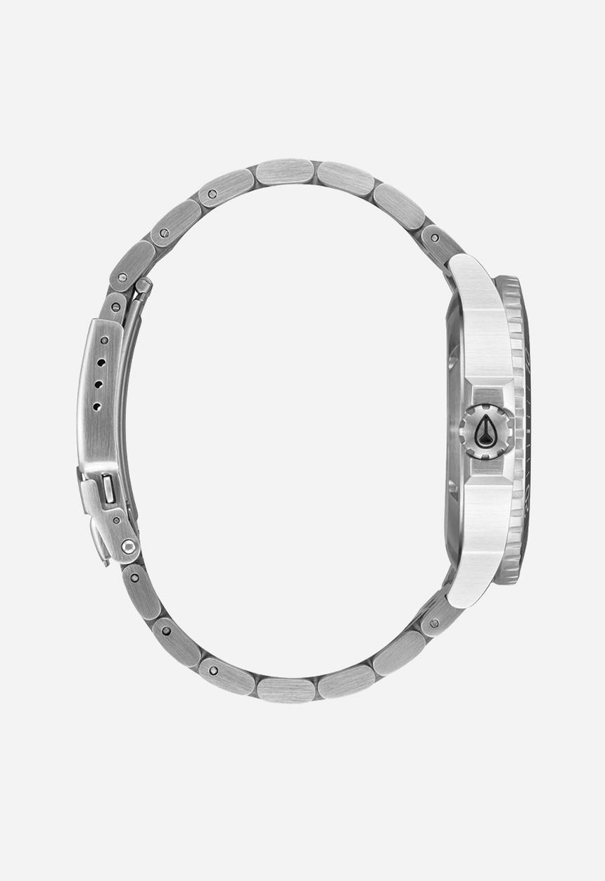 Nixon - Stinger 44 - silver / black / white