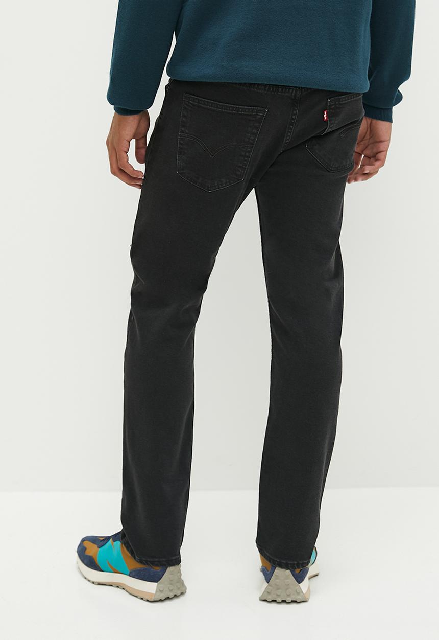 Levi’s® - 502™ taper za first impressions adv
