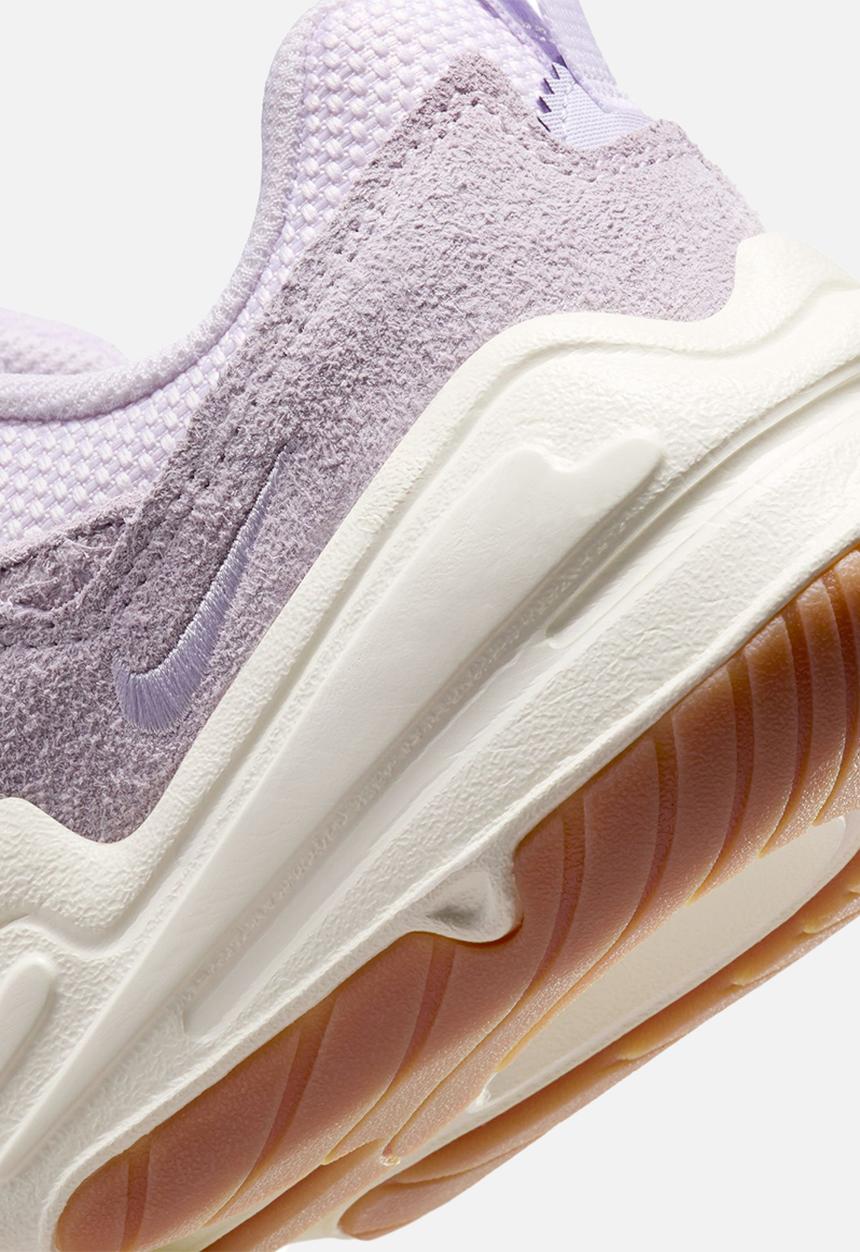 Nike - Nike Tech Hera