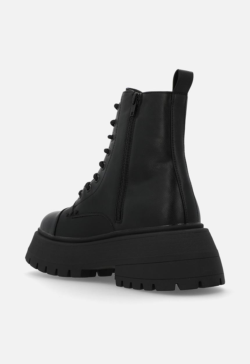 Call It Spring - Chanelle lace up boot - black