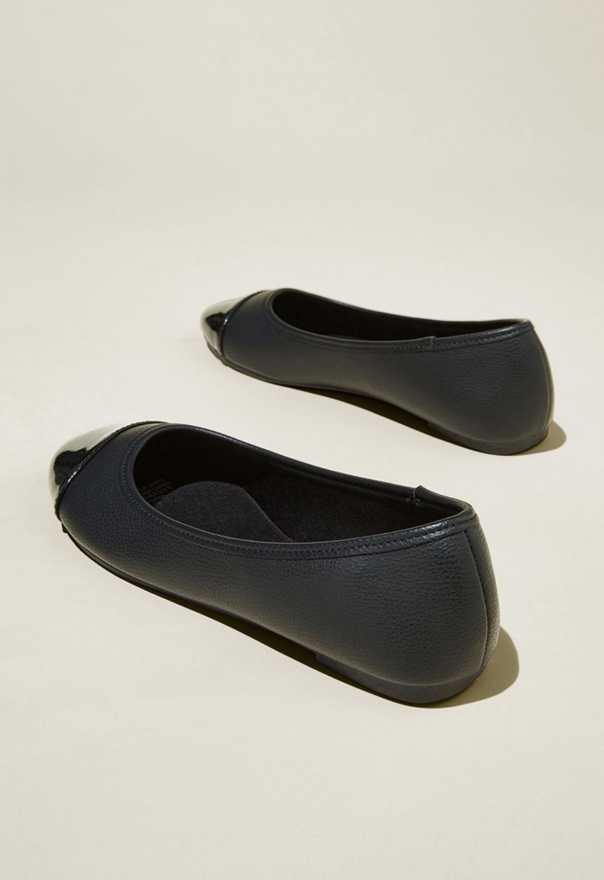 Cotton On - Emma ballerina - black pebbled vegan leather