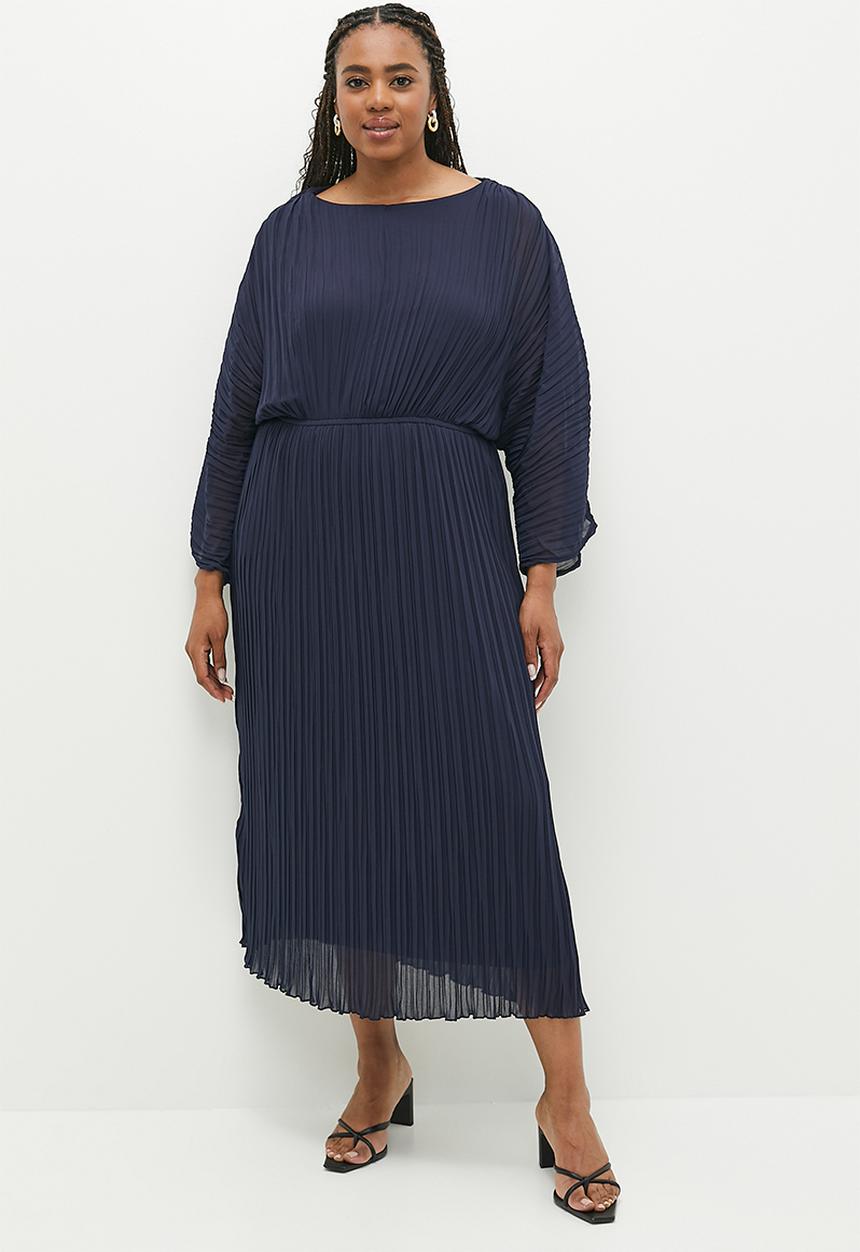 edit Plus - Plus slash neck pleated fit & flare dress - ink