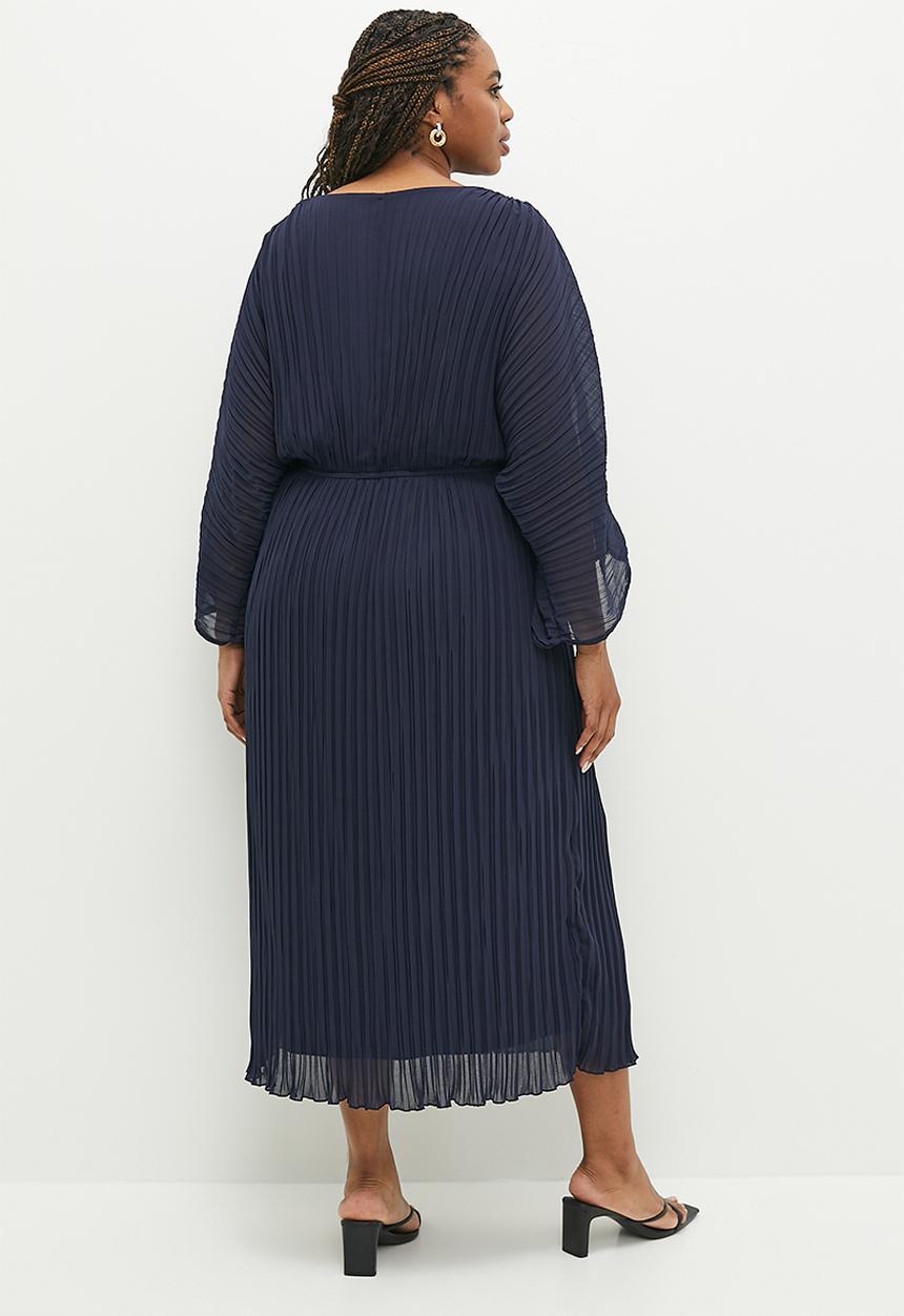 edit Plus - Plus slash neck pleated fit & flare dress - ink