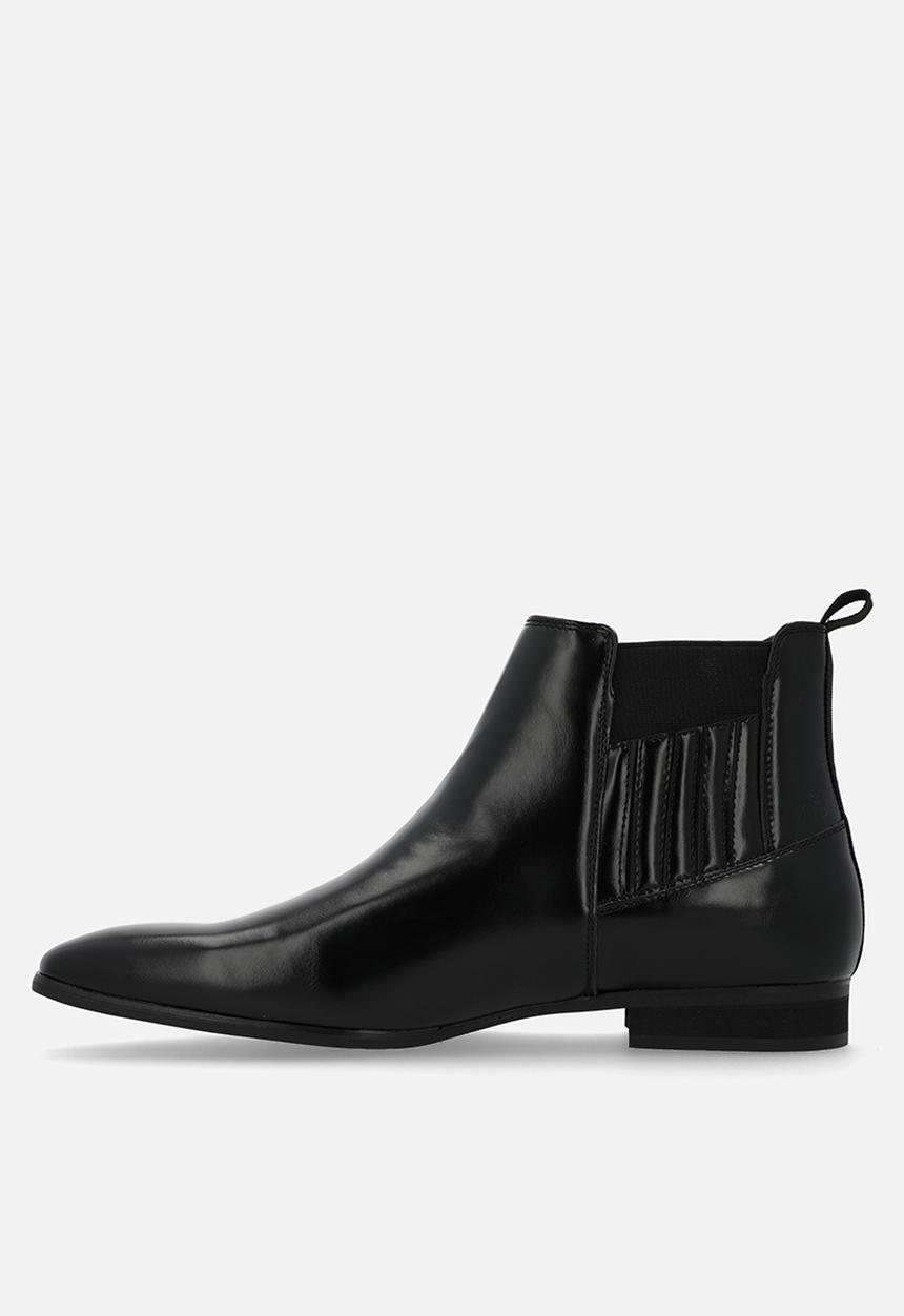 MAZERATA - MAGIO 104 Faux Leather - Black