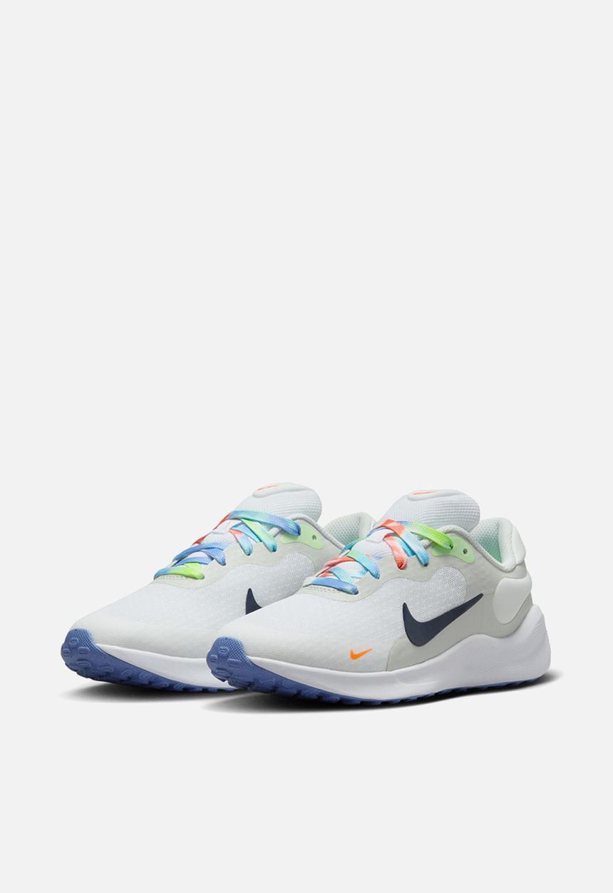 Nike - Nike Revolution 7 - White/Midnight Navy-Photon Dust