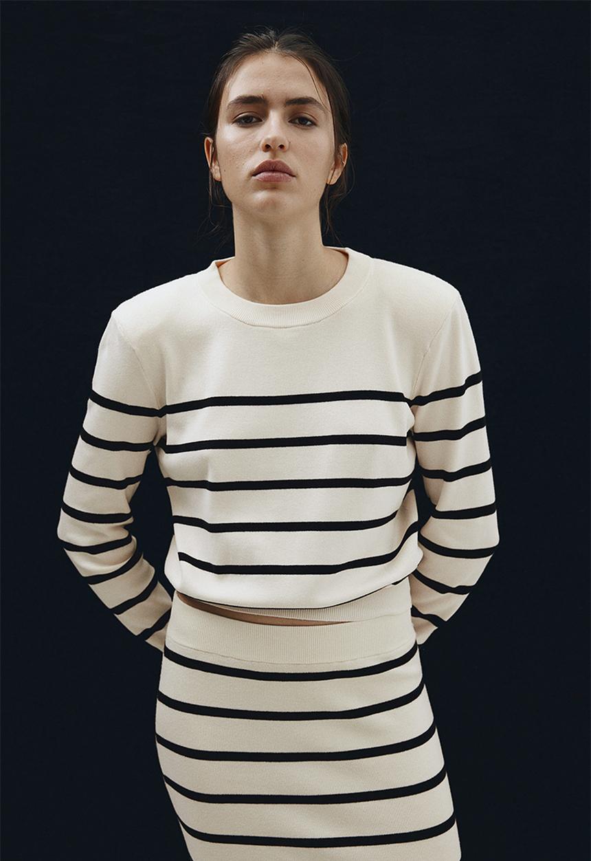 H&M - Shoulder-pad jumper - cream & black striped