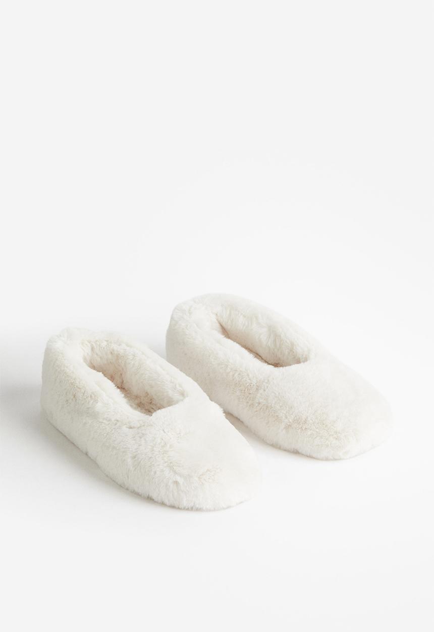 H&M - Soft indoor slippers - white