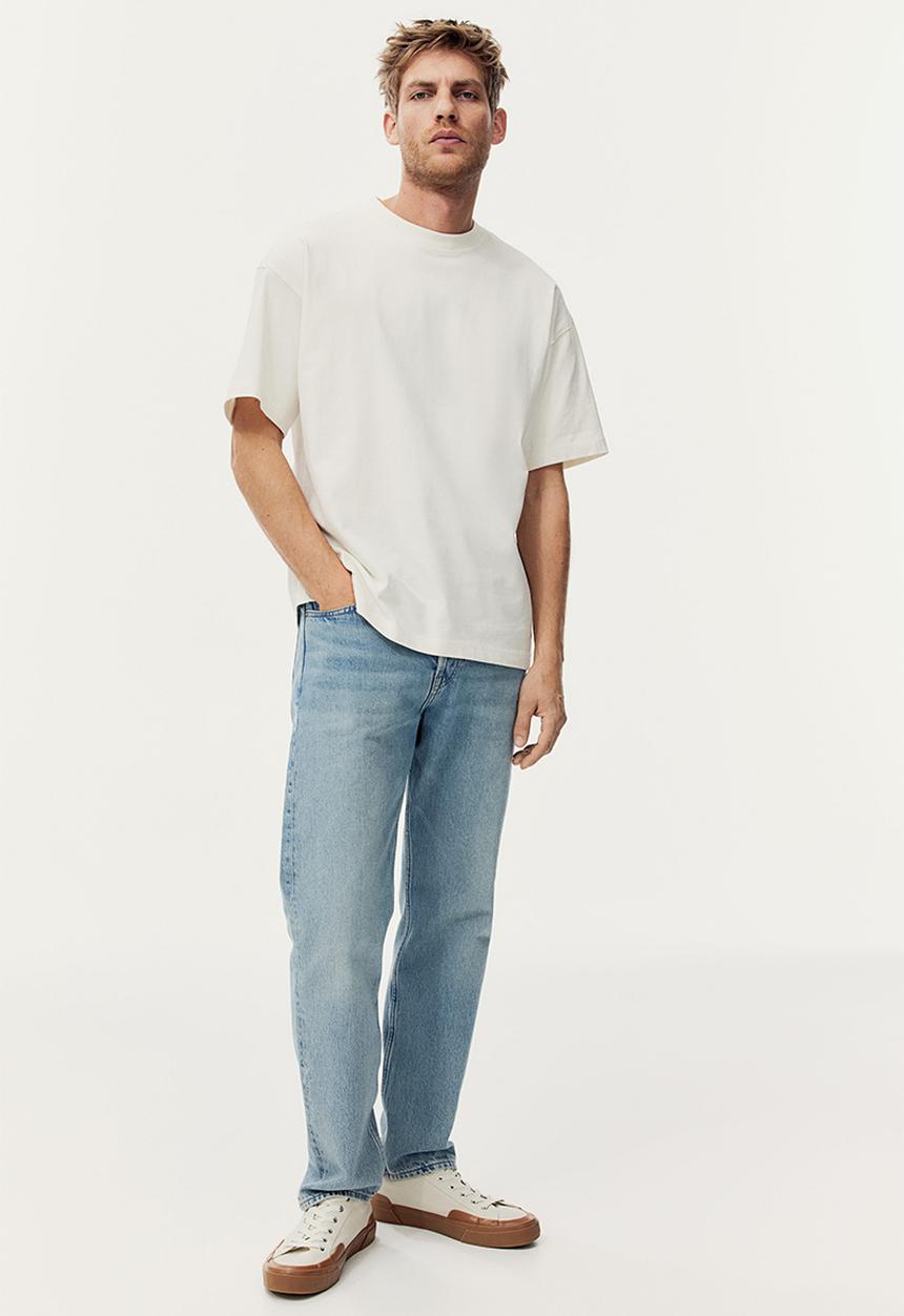 H&M - Straight regular jeans - light denim blue