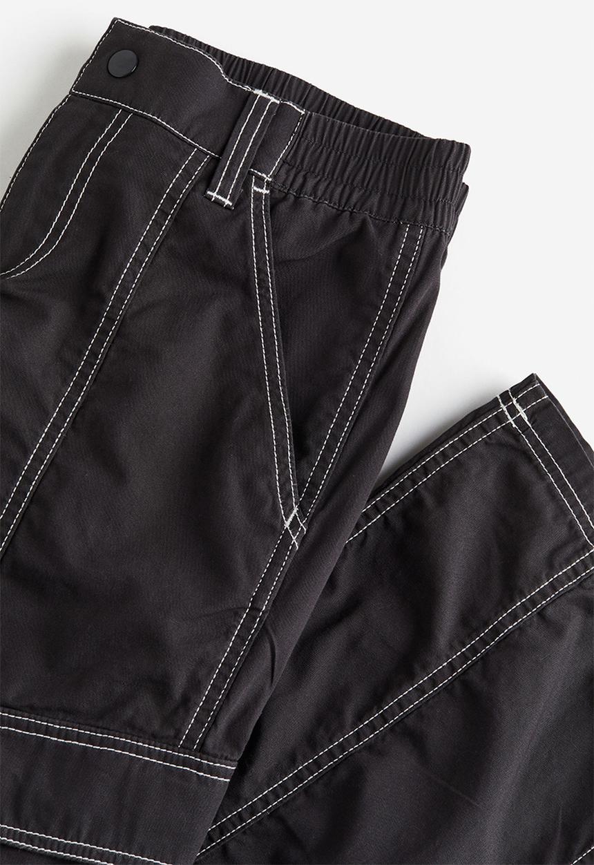 H&M - Canvas cargo trousers - black