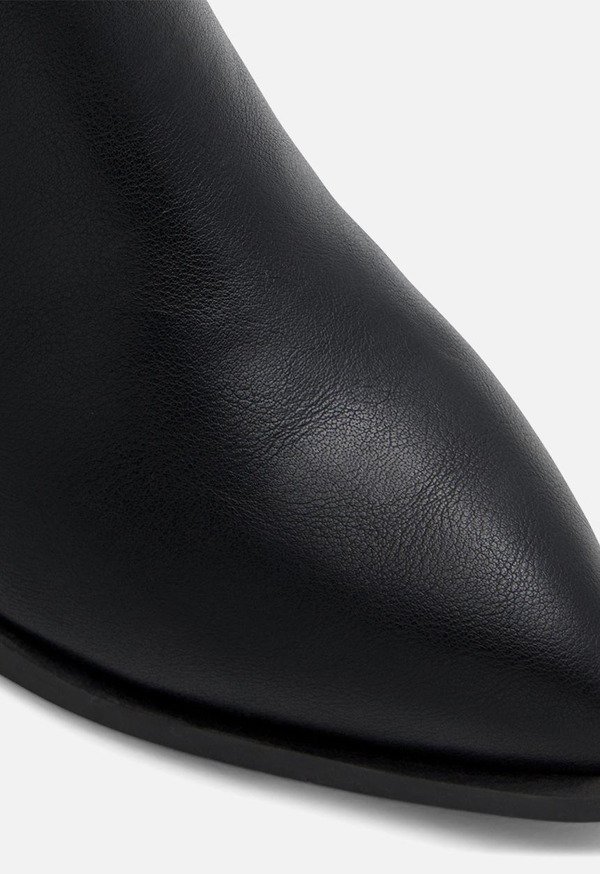 Call It Spring - Oliviette knee length boot - black