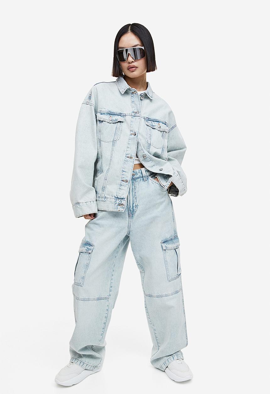 H&M - Oversized denim jacket - light denim blue 