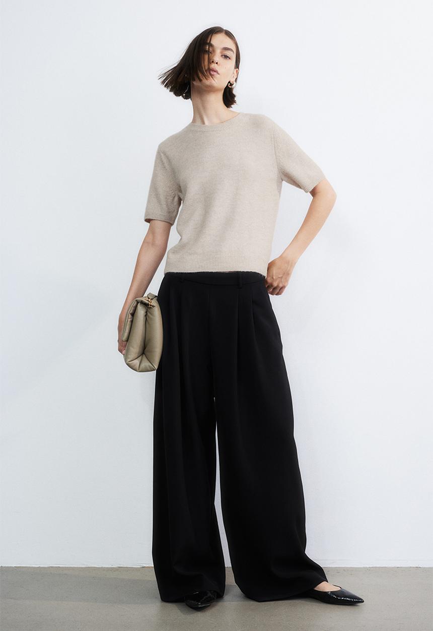H&M - Fine-knit jumper - light beige 