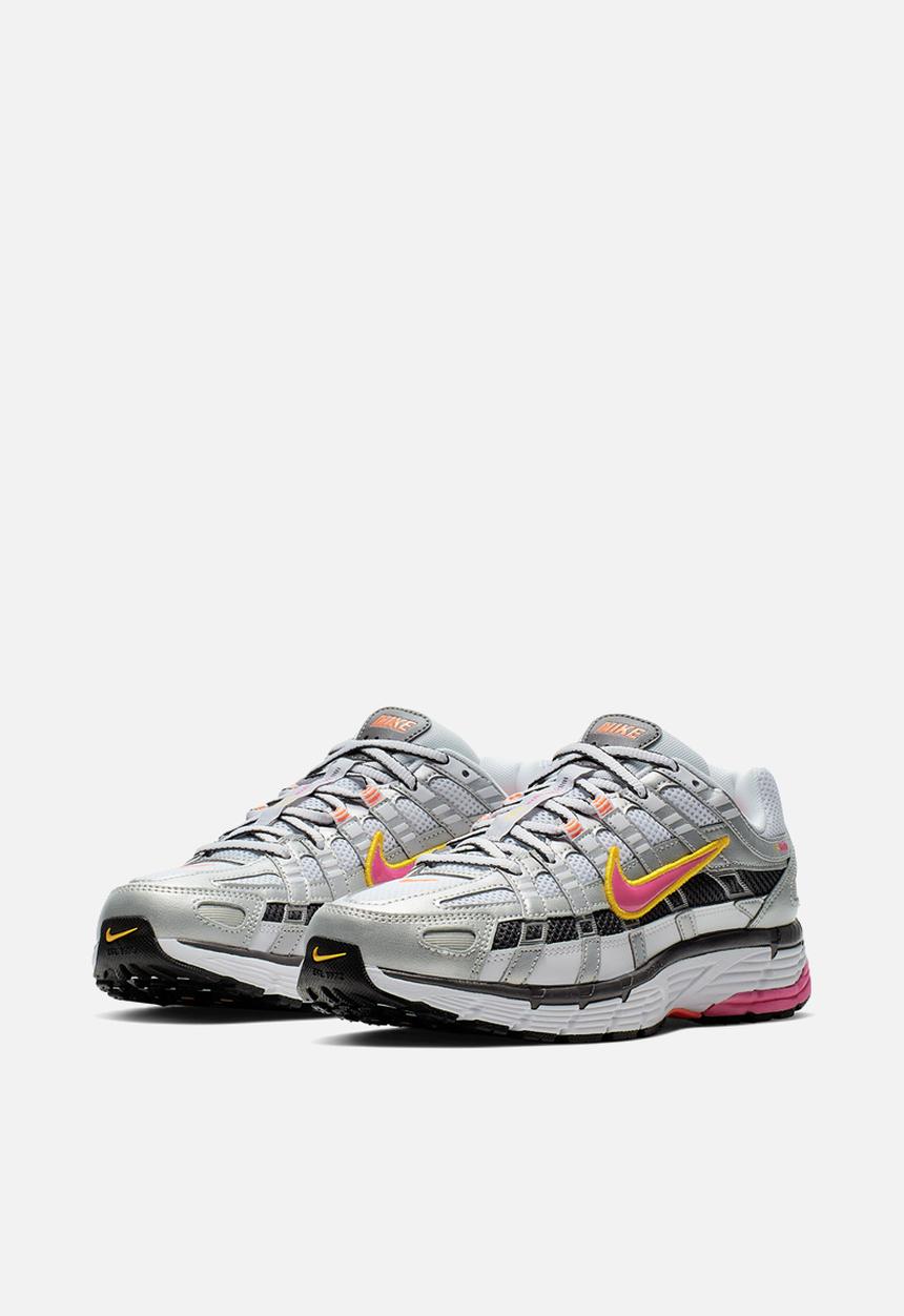 Nike - Nike P-6000
