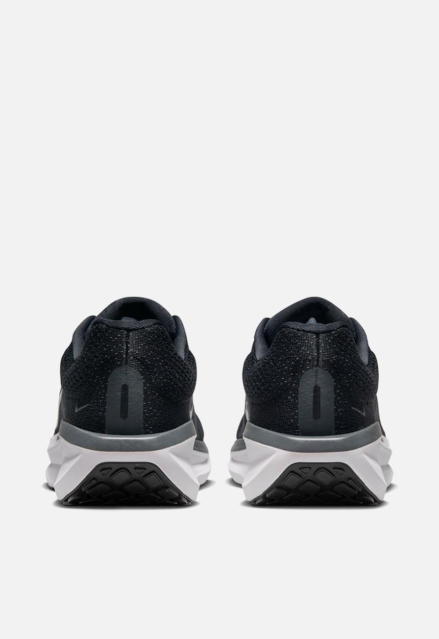 Nike - Nike Winflo 11