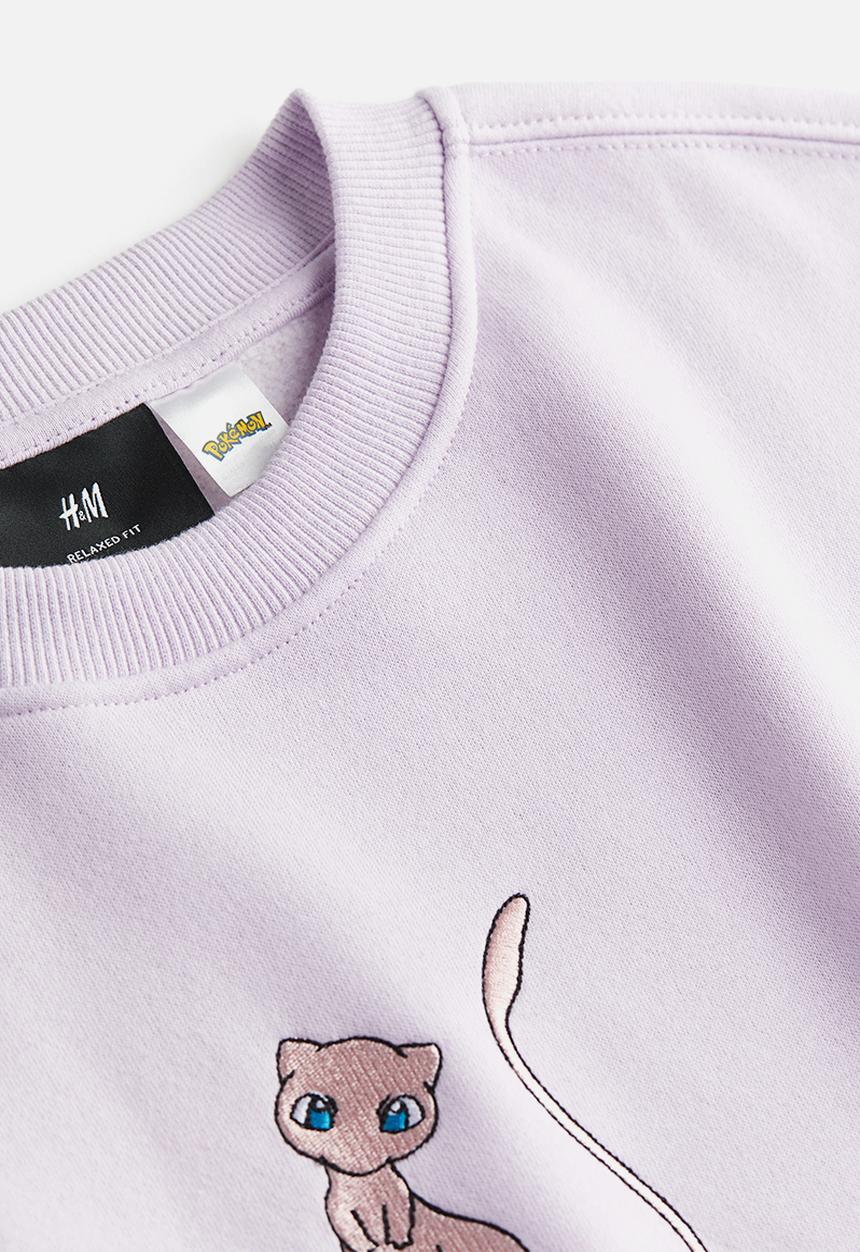 H&M - Loose fit sweatshirt - light purple/pokémon