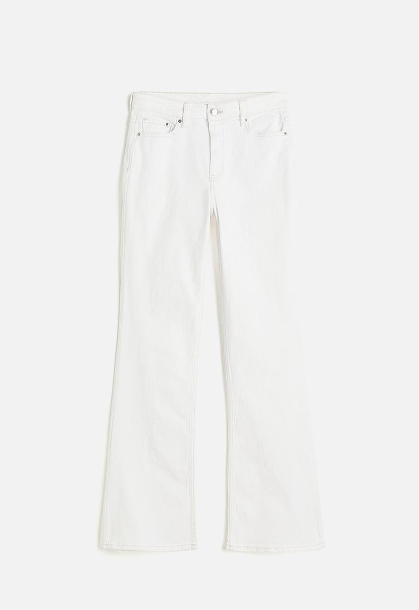 H&M - Curvy fit bootcut high jeans - white