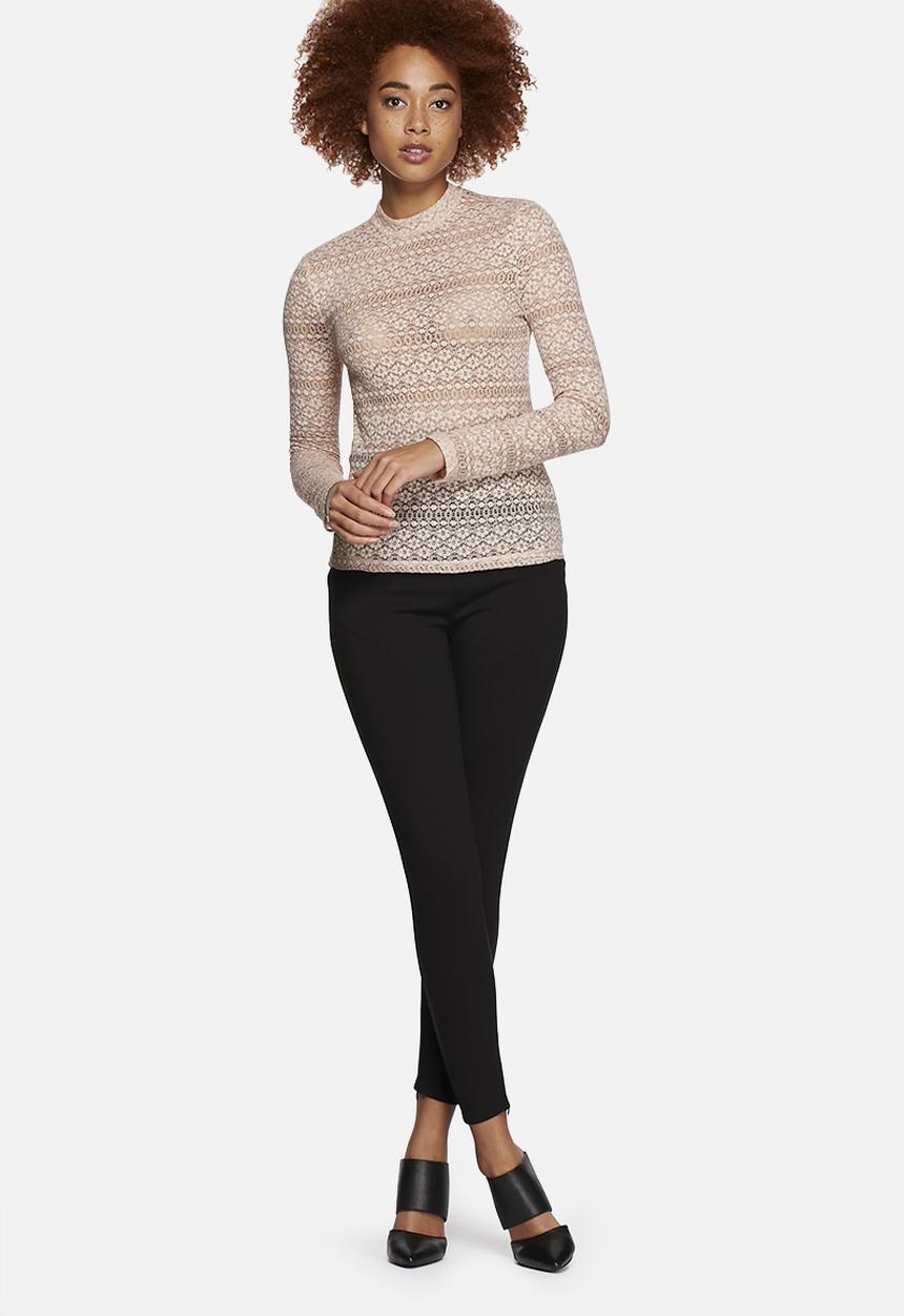 Vero Moda - Lorelai Lace Funnel Top