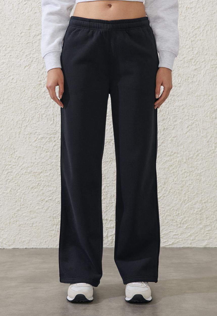 Cotton On - Plush Essential Straight Leg Trackpant - Black