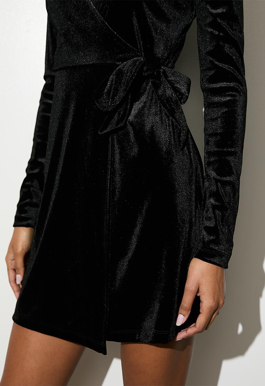 VELVET - velour wrap mini - black