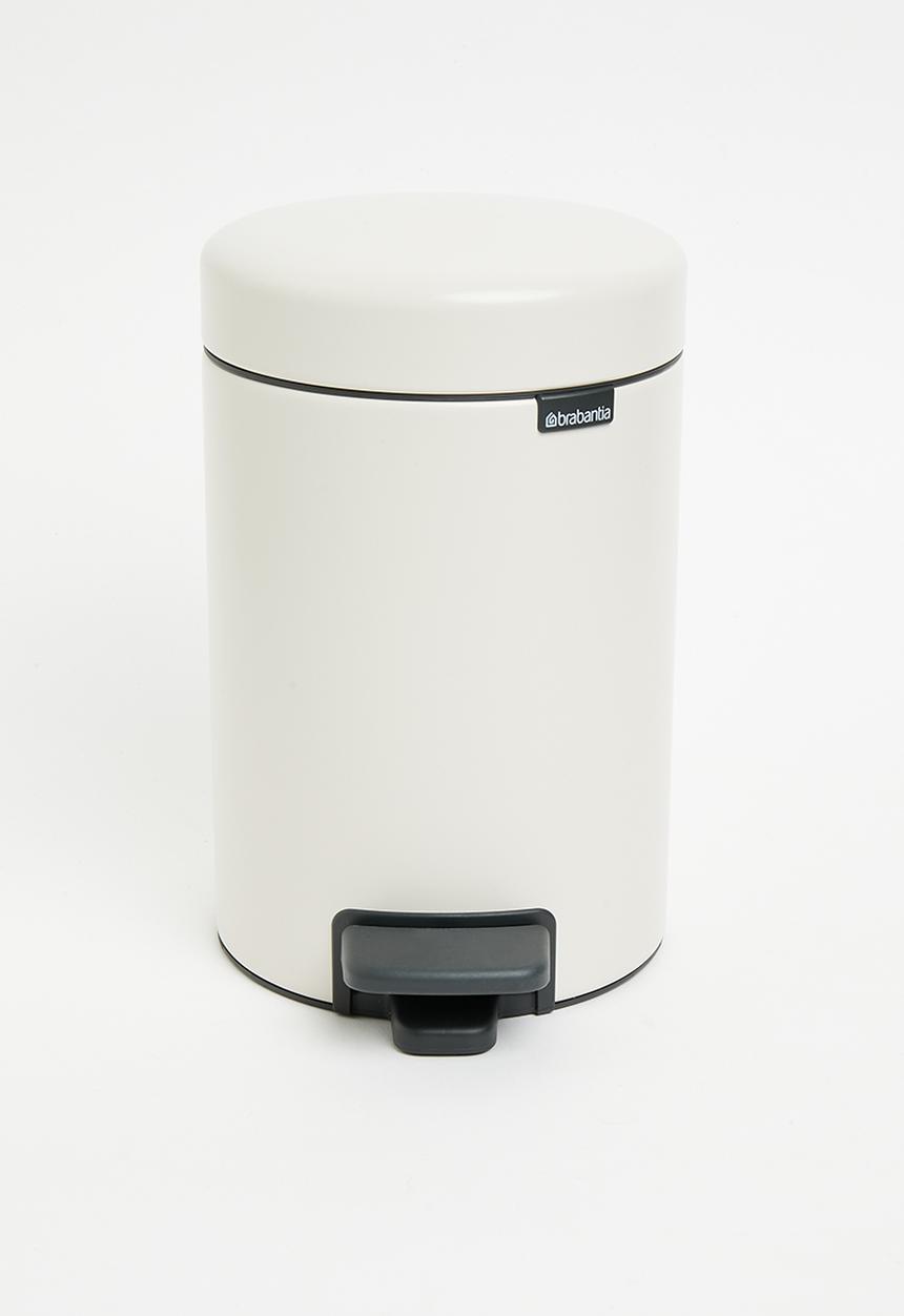 Brabantia - Newlcon pedal bin - soft beige 