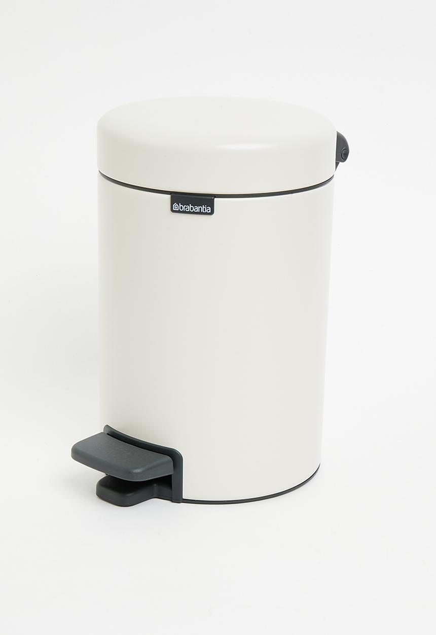 Brabantia - Newlcon pedal bin - soft beige 