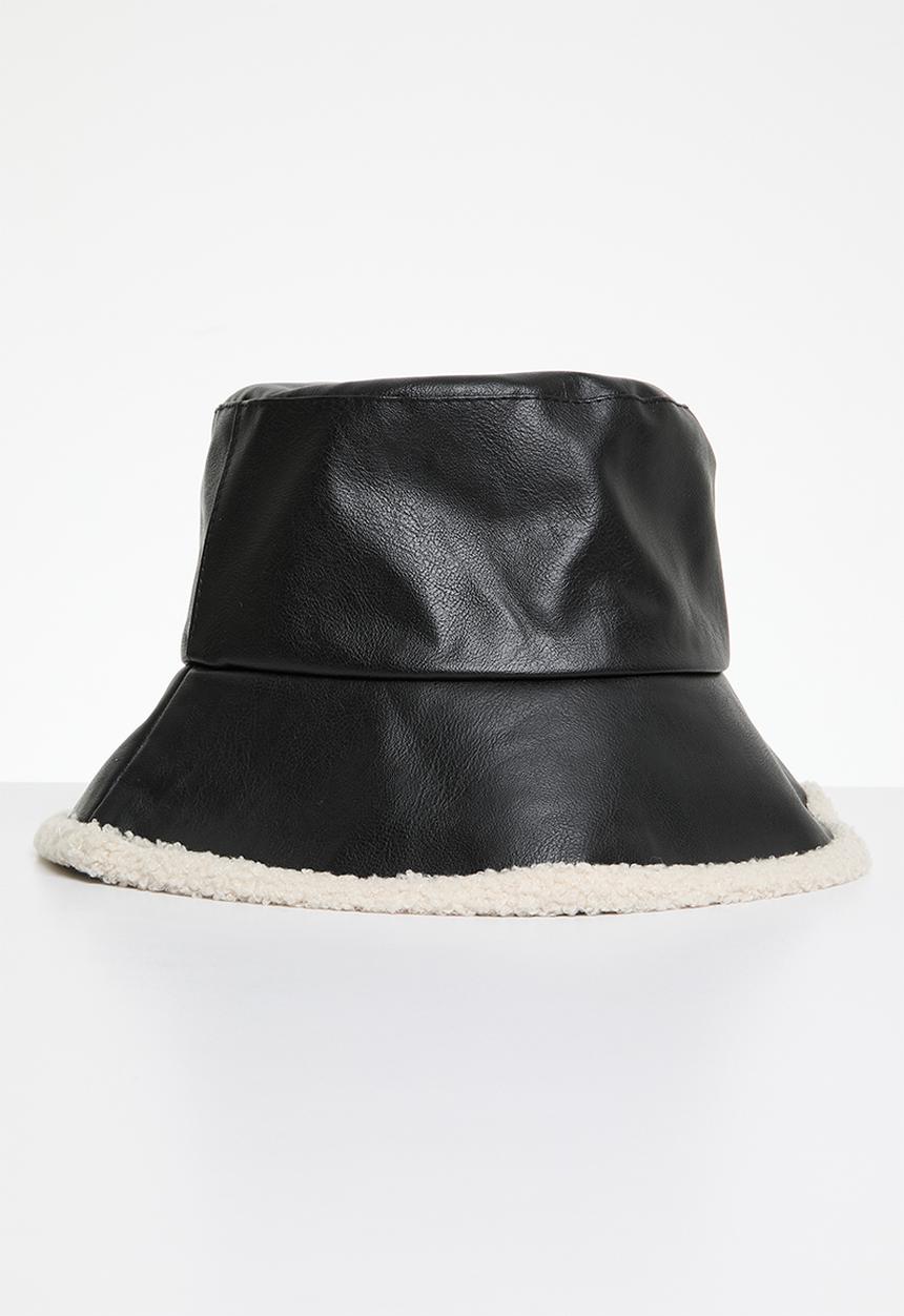Superbalist - Sherpa lined bucket hat - black