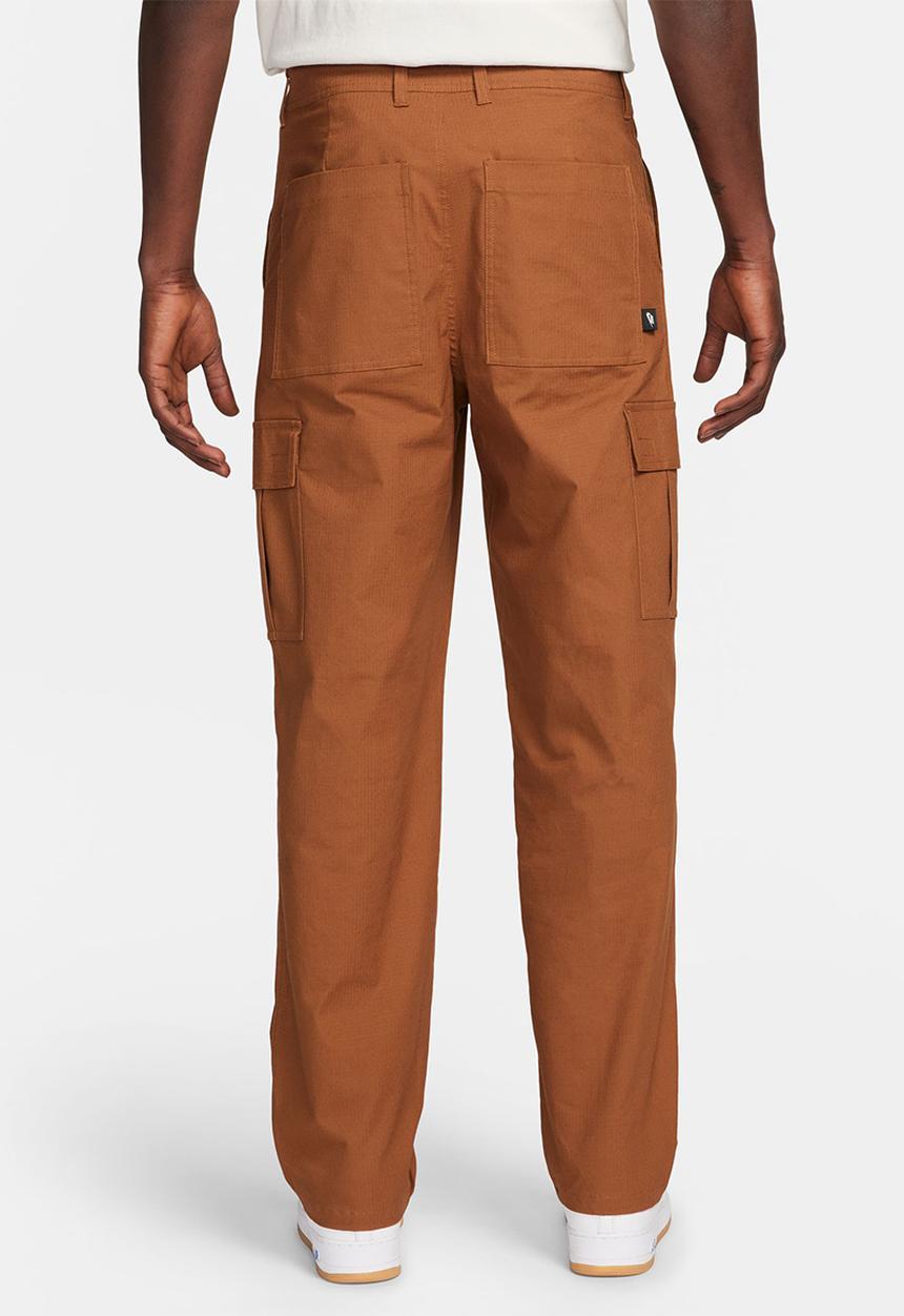 Nike - Club cargo pant - lt british tan