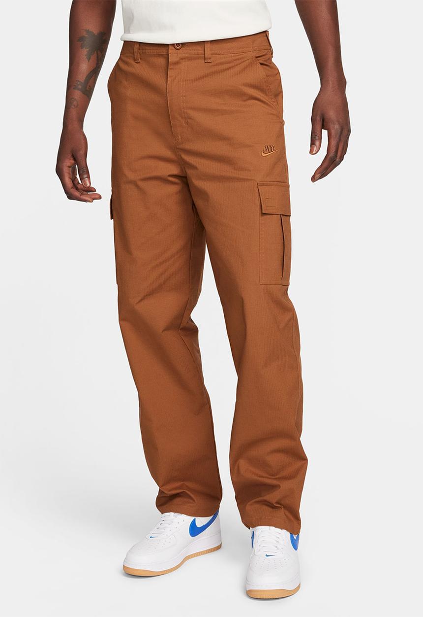 Nike - Club cargo pant - lt british tan