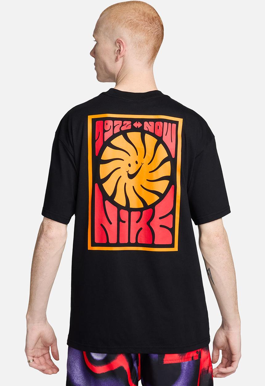 Nike - NSW Max90  cnct festival tee - black