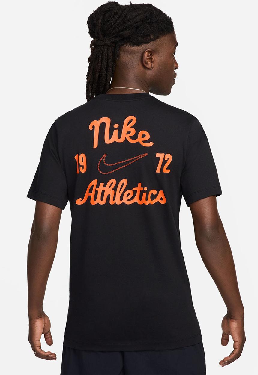 Nike - NSW Club athletics ss t-shirt nl lbr - black