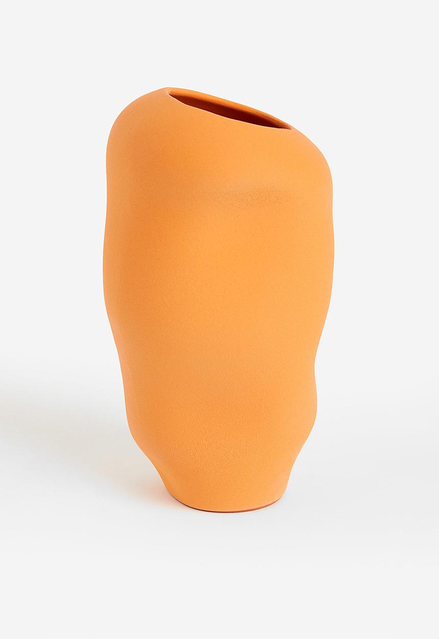 H&M - Tall terracotta vase - yellow