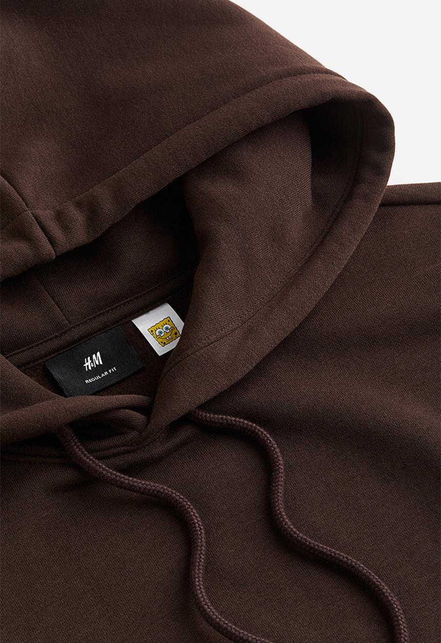 H&M - Regular fit hoodie - brown/spongebob