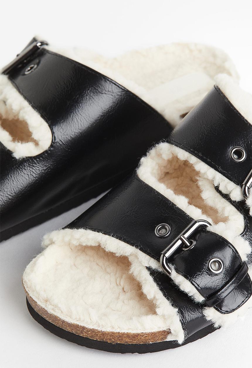 H&M - Teddy-lined slippers - black