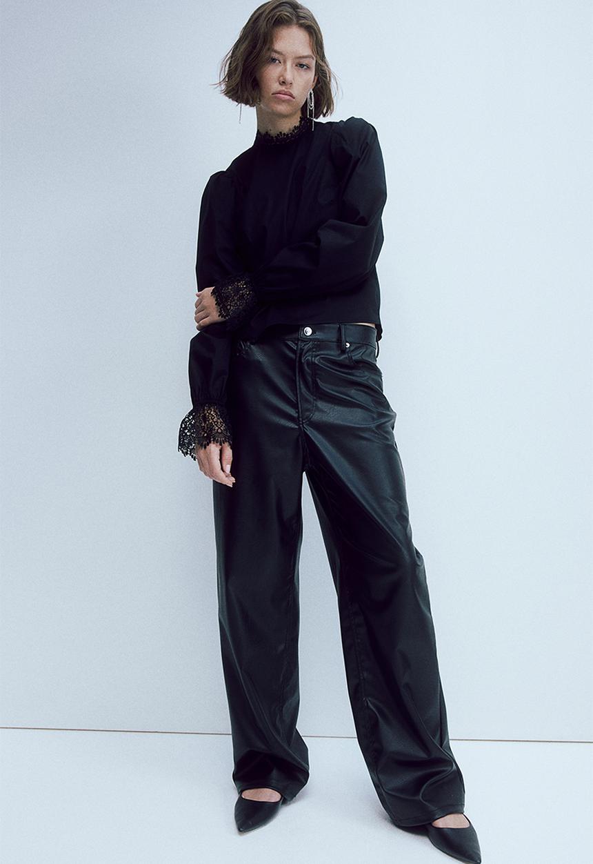 H&M - Lace-trimmed poplin top - black