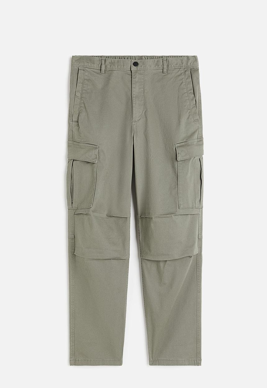 H&M - Regular fit cargo trousers - sage green