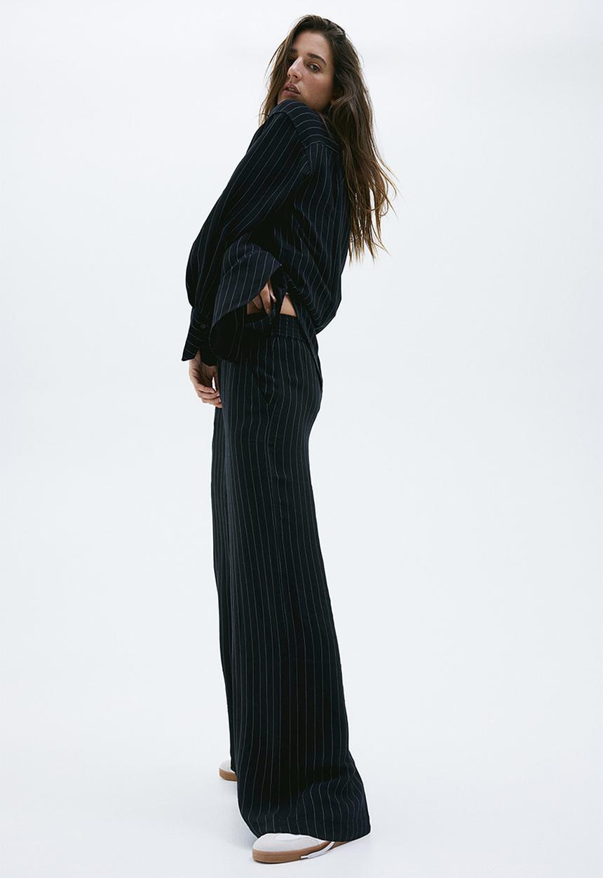 H&M - Pinstriped trousers - black/pinstriped