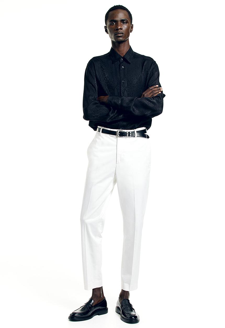 H&M - Regular fit jacquard-weave shirt - black patterned