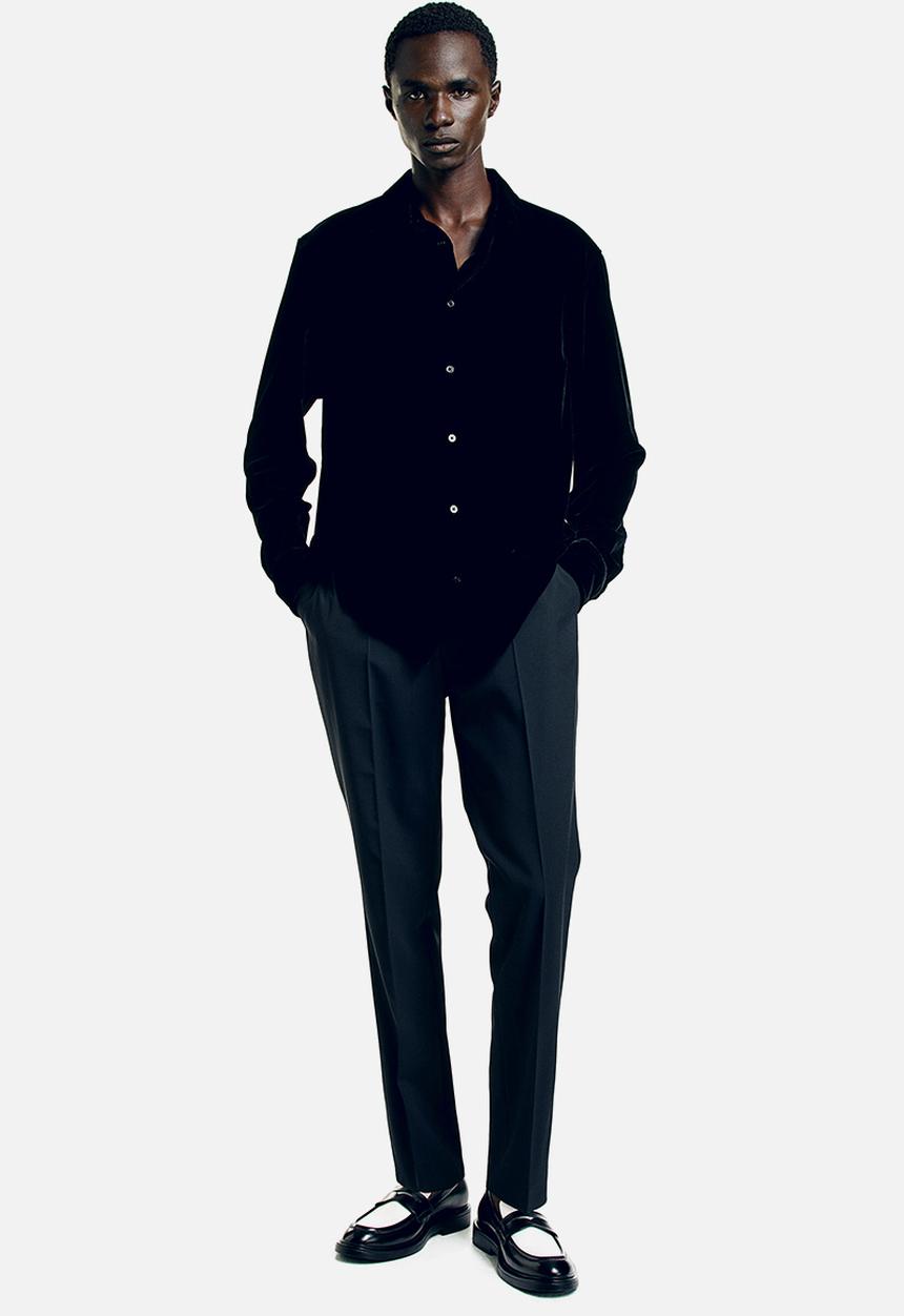 H&M - Regular fit velvet shirt - black