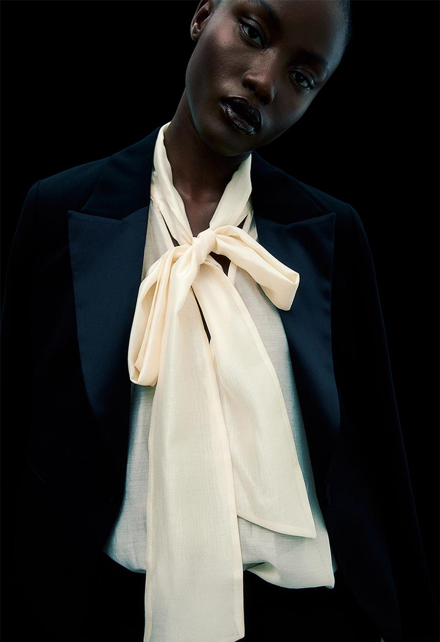 H&M - Tie-neck blouse - light beige