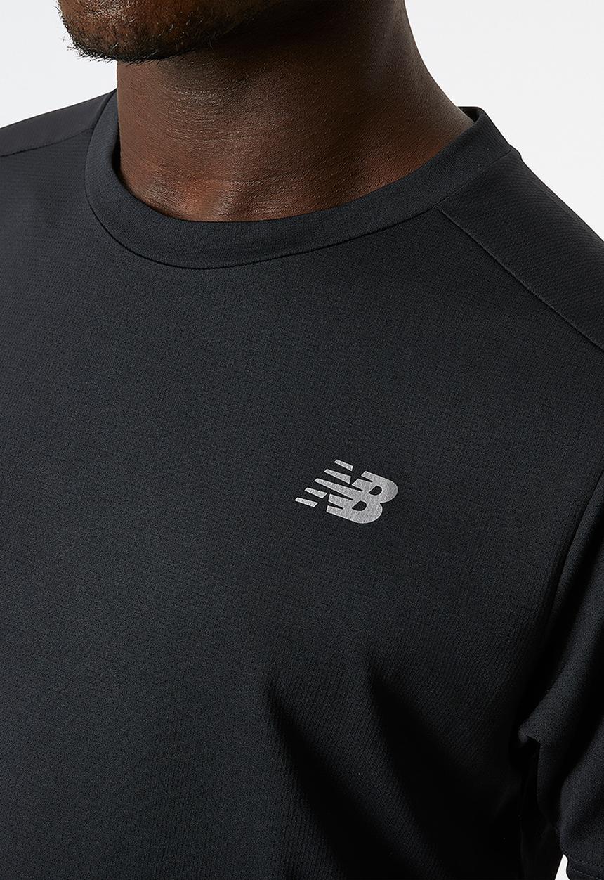 New Balance  - Core run short sleeve tee - black