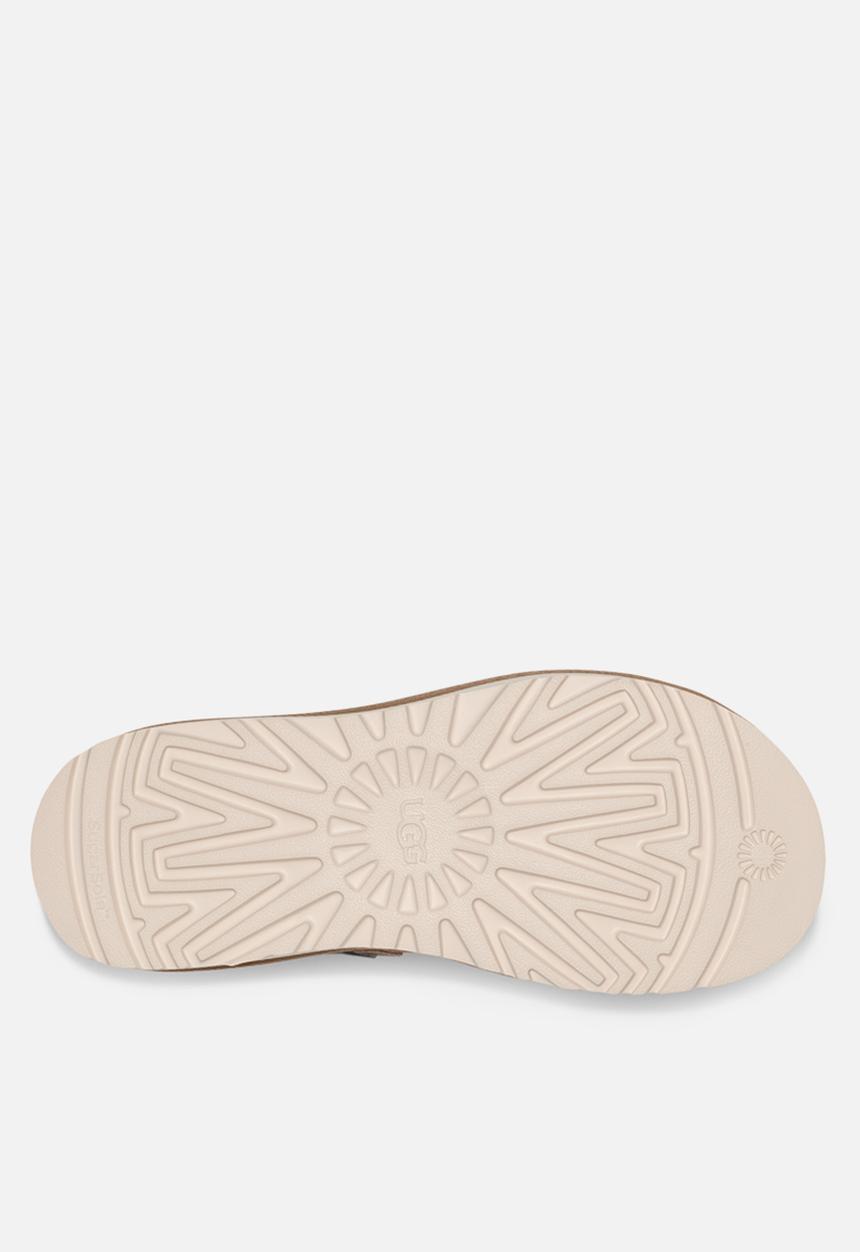 UGG® - Goldencoast Clog - Sand