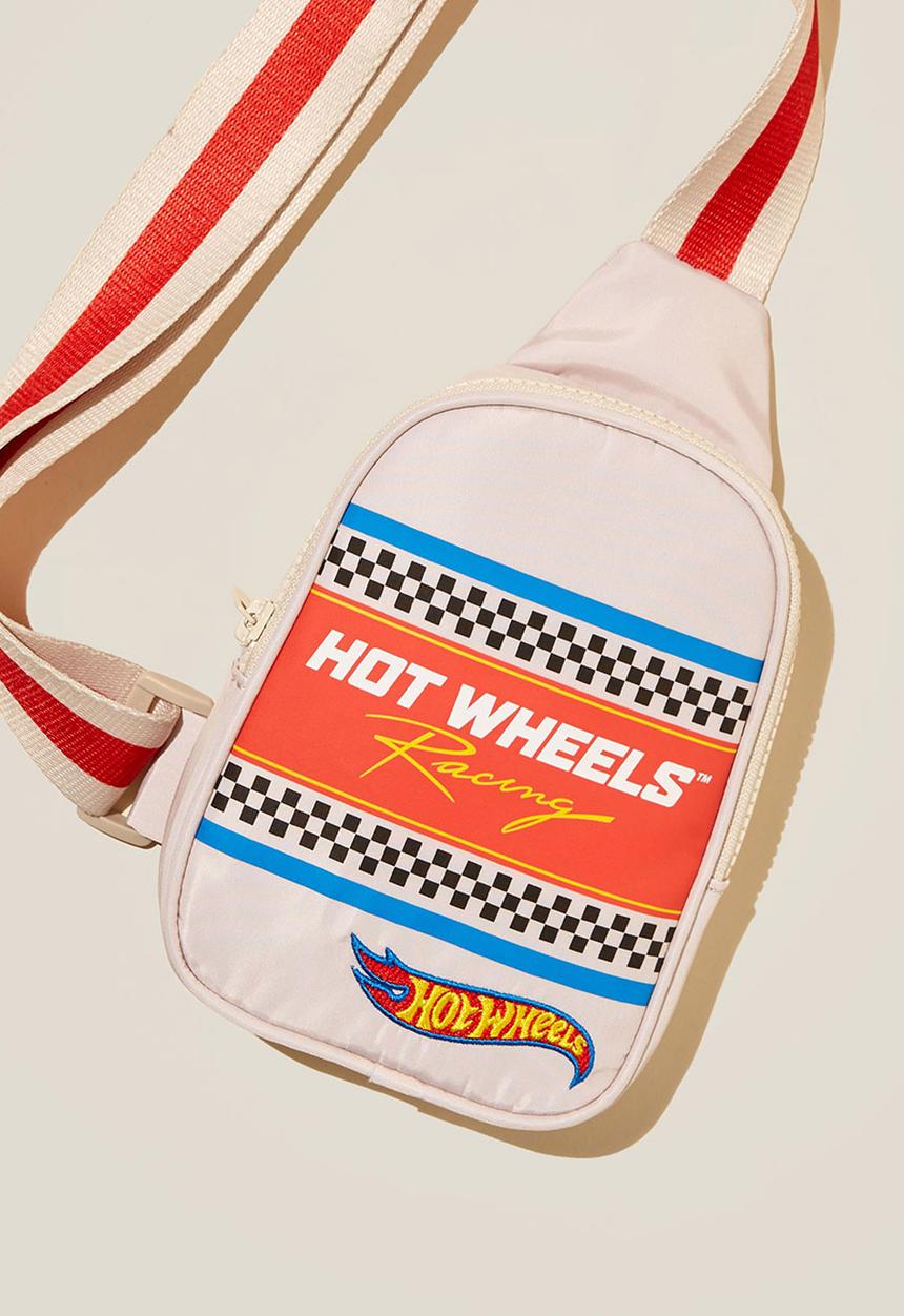 Cotton On - Kids licensed one shoulder bag - lcn mat hot wheels/rainy day