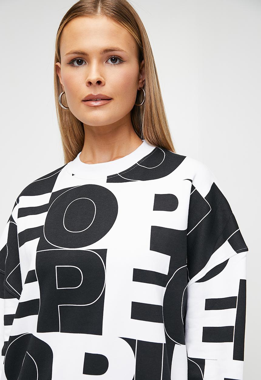 Blake - ALLOVER PRINTED CREW TOP- BLACK/WHITE