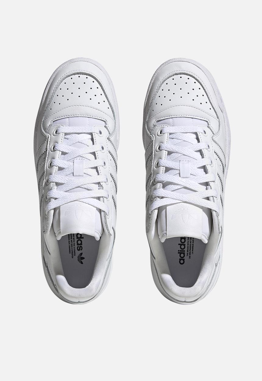 adidas Originals - Forum Bold stripes