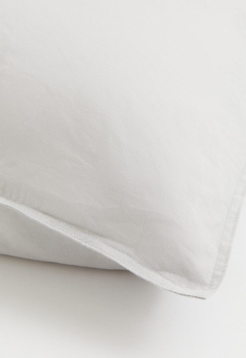 H&M - Washed linen pillowcase - grey